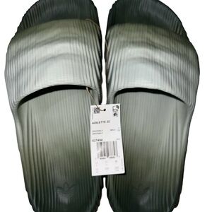adidas Originals Adilette 22
"Wonder Silver/Sil Green/Core
Black" Men's Slide